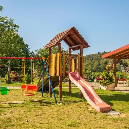 Ferienwohnung Zielona Plaza Bereznica Wyzna Exterior foto